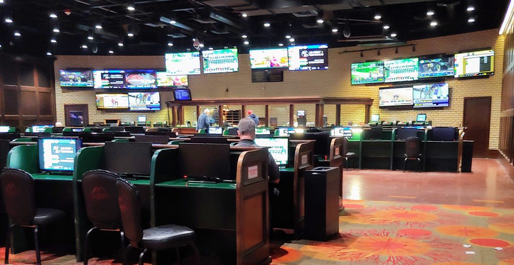 Mountaineer Casino Race & Sportsbook Table Games Slots
